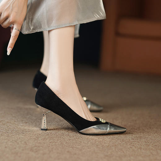 秋季新款，时尚个性撞色小香风高跟单鞋HCY-3667 商品图5