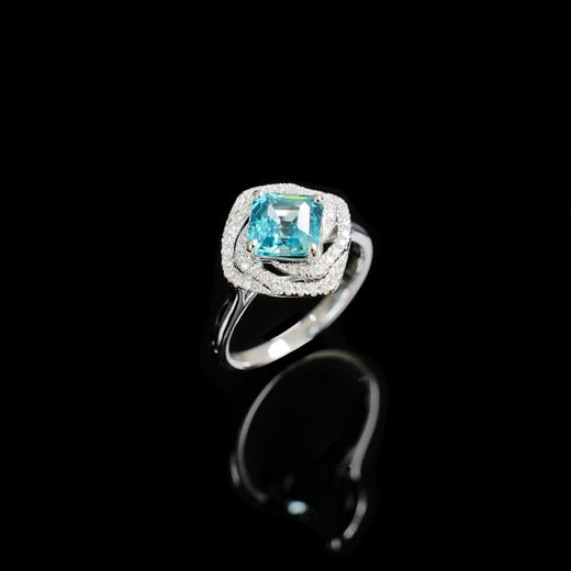 18K金锆石钻石项链2.837ct/耳环 5.09ct/戒指2.484ct 商品图3