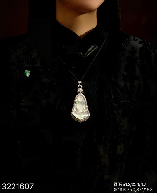 玻璃飘翠木纳观音吊坠【3221607】具体价格微信咨询 商品图4