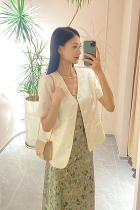 一抹晕染绿，水墨绿夏天 真丝吊带裙#