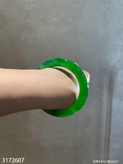 3172607，手镯，圈口53.7。具体价格微信咨询 商品图6