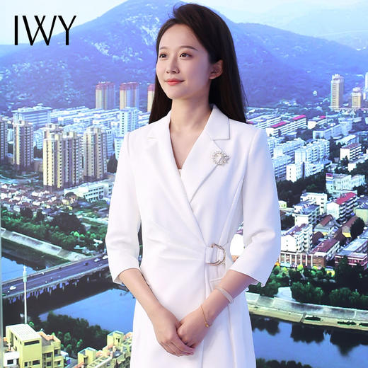 IWY/法式白色连衣裙女系带收腰气质西装裙不规则主持人上镜装Q772 商品图2