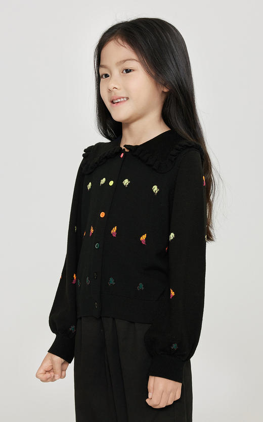 jnby  23年秋款  娃娃领长袖短款开襟毛衫  1N8311530 商品图4