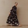绽放563朵【黑白灰系列·浪花】苎麻花朵印花连衣裙两穿设计开衫 商品缩略图0