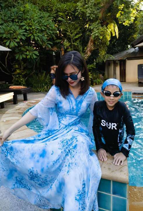 逸红颜明月优选#『妙园』6A级 “重磅”桑蚕丝双绉V领收腰连衣裙，轻松营造优雅韵味！ 商品图12