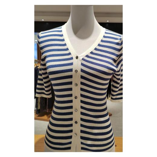 3楼珍贝桑蚕丝夹条中袖女开衫 商品图0