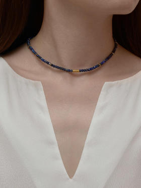 CAPSULE | mini Wild Necklace Lapis Lazuli [ 深蓝青金石迷你原石项链  ]