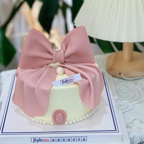 复古粉色系蝴蝶结蛋糕（蛋糕需提前6小时下单，不接急单）【页面往下拉，有尺寸和口味选择】