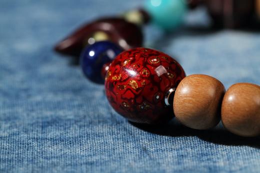 DQ0187°印度老山檀香大漆手串 商品图4