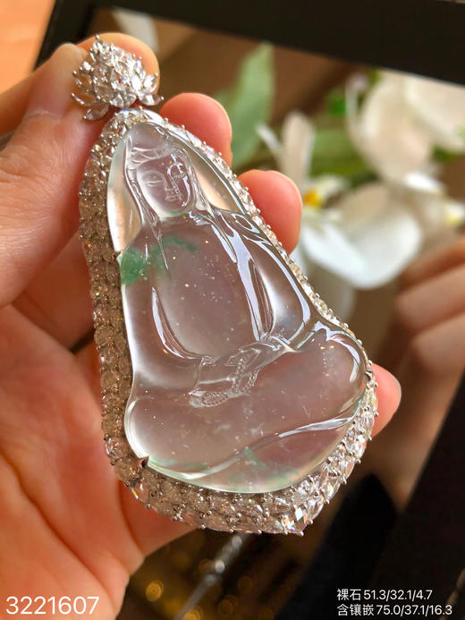 玻璃飘翠木纳观音吊坠【3221607】具体价格微信咨询 商品图5