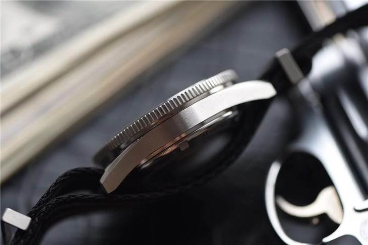 VS厂欧米茄007幽灵党-最强自研8500一体机芯