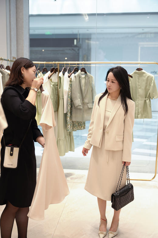 【三醋酸】Laurel劳芮 玉石色一字领盖袖连衣裙LWL343Y00300 商品图1