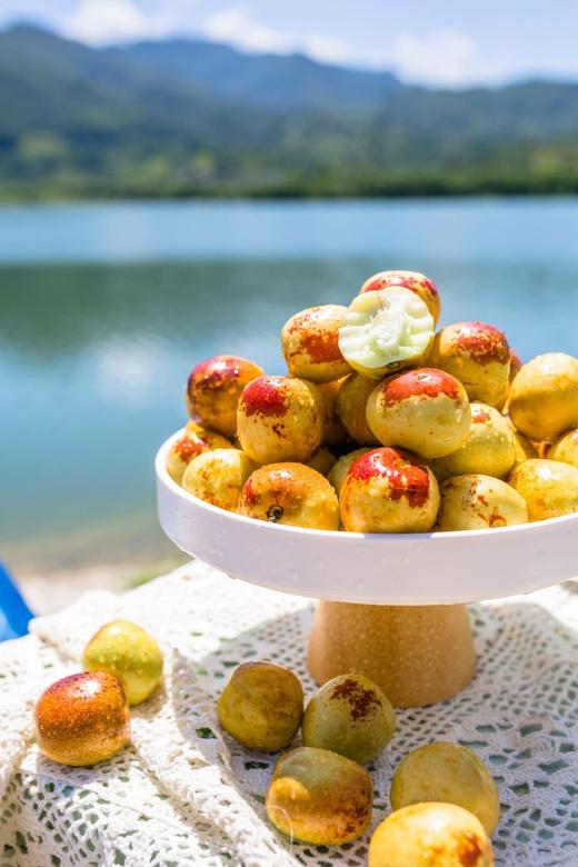 【陕西大荔冬枣】👑水果界VC✅自然熟，不早采✅核小肉厚，不卡嗓，一口下去脆爽化渣✅高标准种植，带0农残检测证书 ✅五星产地！品质甄选！新鲜配送！ 商品图1