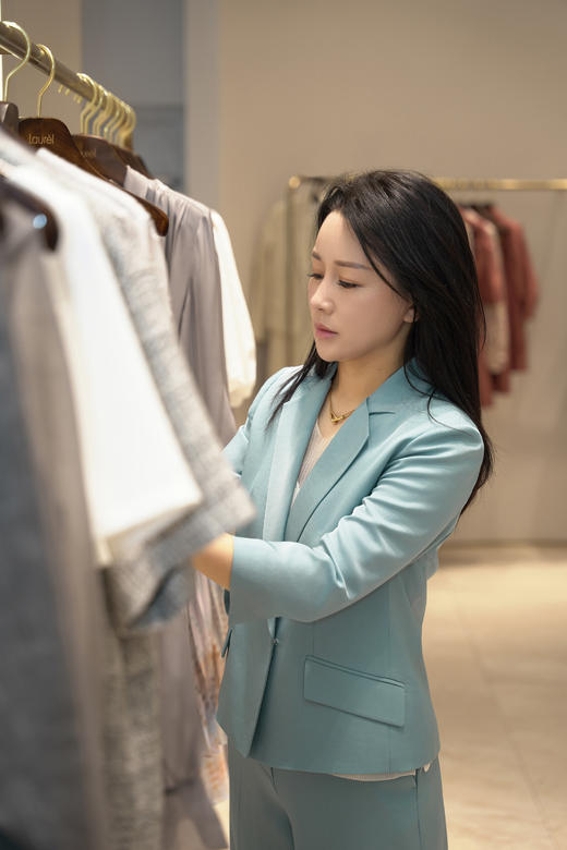 Laurel劳芮 冰石蓝直身西装LWL343T07900 商品图2