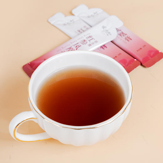 非遗技艺 古法熬制【张太和·红参凤凰膏】百年字号出品 ，1000斤食材熬制，19味“生血类”珍贵材料，气血亏虚、头晕眼黑手脚冰冷、姨妈痛不规律的闭眼入!! 商品图5