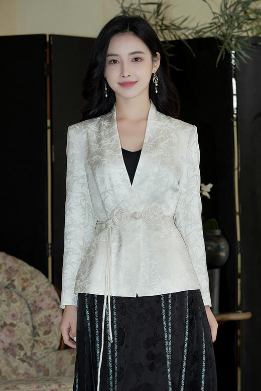 逸红颜明月优选#『琉萤』中式进口提花收腰西服上衣，淡雅却气场十足！ 商品图0