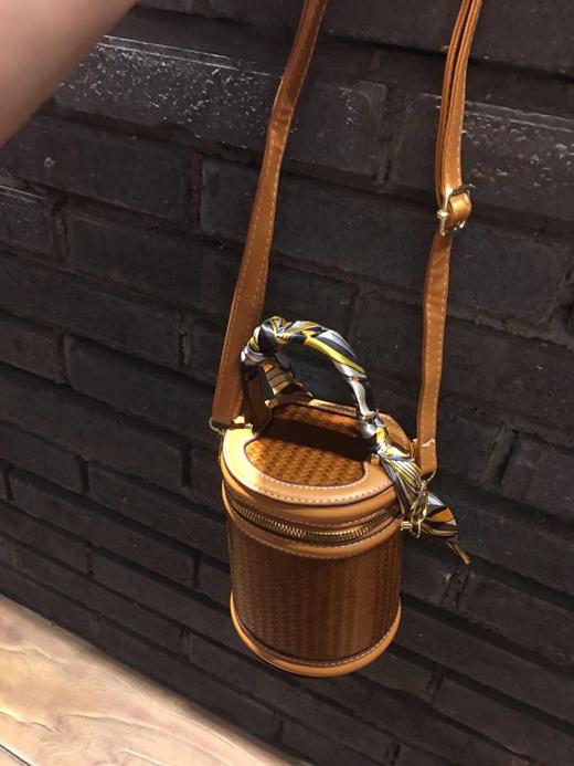新款迷你竹编水桶包 商品图2