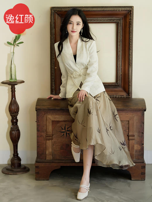 逸红颜明月优选#『琉萤』中式进口提花收腰西服上衣，淡雅却气场十足！ 商品图6