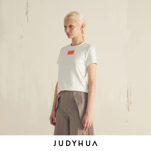 JUDYHUA 抽象几何修身Tee 商品图1