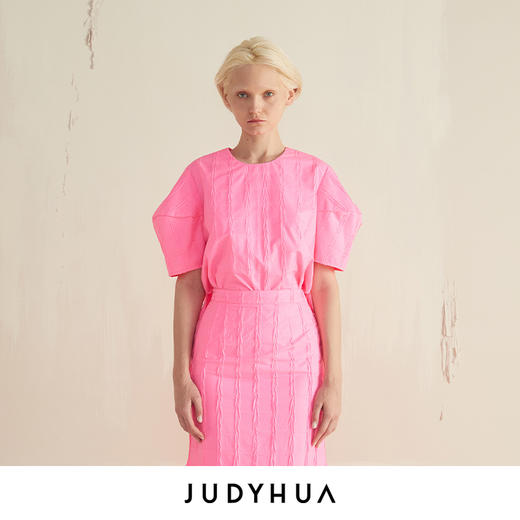 JUDYHUA 建筑感廓形袖上⾐ 商品图0
