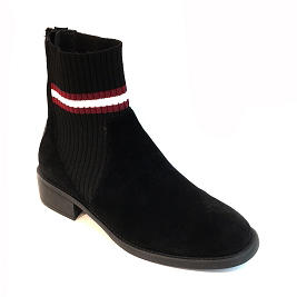 Safiya/索菲娅 冬季牛皮时尚百搭休闲女短靴 SF94116214 商品图1