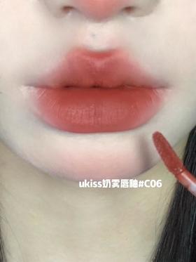 复古焦糖土棕色，甜酷女孩没法拒绝