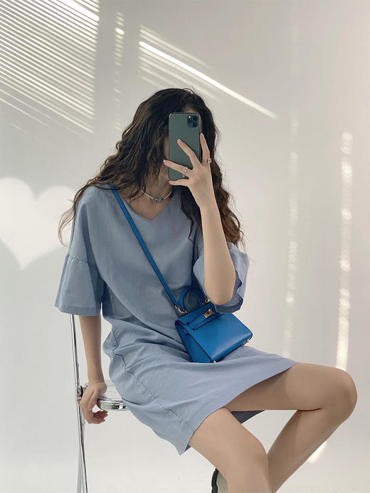 YX【现货7天】荷叶袖连衣裙2023年新款女夏季显瘦气质名媛宽松直筒裙中长款裙子 商品图4