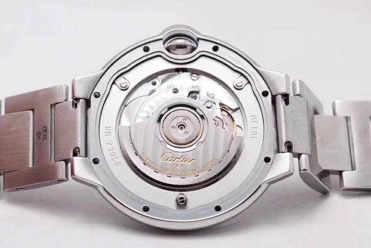 卡地亚蓝气球复刻表哪个厂好?V6厂,AF厂,V9厂,CR厂说评对比