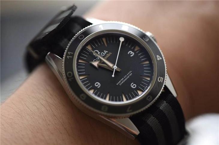 VS厂欧米茄007幽灵党-最强自研8500一体机芯