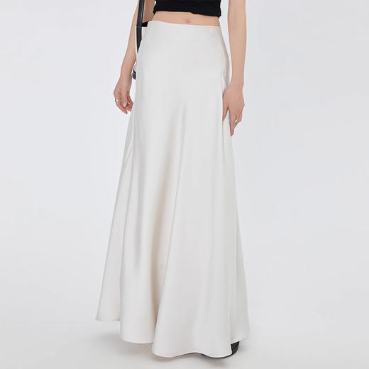 白色缎面垂坠感半身裙夏季醋酸中长款裙子高腰长款a字裙2023 商品图0