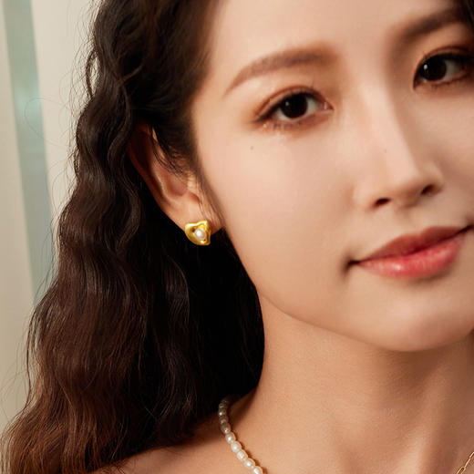 Manreya玛芮雅“炽热絮语”铜镀金淡水珍珠耳钉轻奢法式小众 商品图1