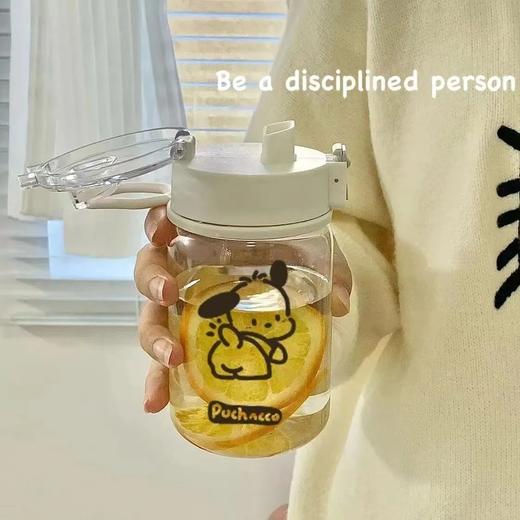 「大小两款！小众设计感」新款塑料杯子 ins风颜值便携带茶隔耐温简约水杯餐饮用具 商品图2