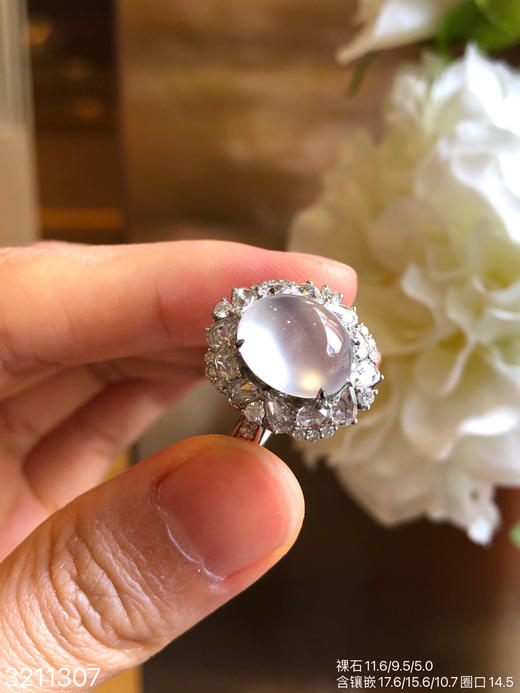 3211307，玻璃蛋面戒指。具体价格微信咨询 商品图5