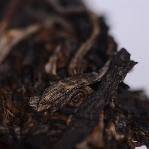 【秒杀】2018《铜箐河》古树春茶 200克*1饼 生茶 商品图1