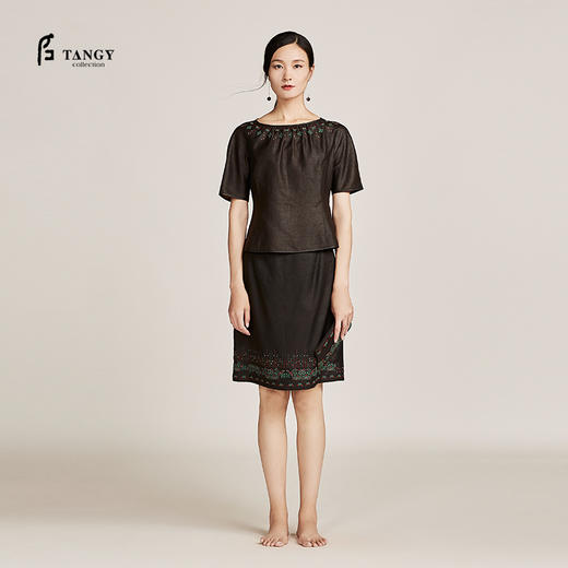 TANGY Collection天意莨绸合体绣花上衣 商品图2