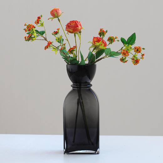 轻奢创意小口吹制黑色玻璃花瓶插花鲜花客厅餐桌酒店样板间装饰品 商品图8