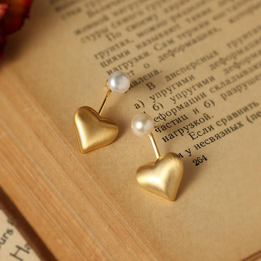 Manreya玛芮雅“心悦”淡水珍珠铜镀金耳钉法式浪漫小众轻奢 商品图7