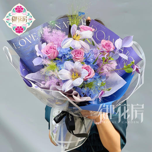 浪漫乌托邦  • 鲜花花束 商品图0