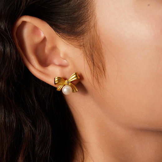 Manreya玛芮雅 “恣意热恋”淡水珍珠铜镀金耳钉法式浪漫小众文艺 商品图3