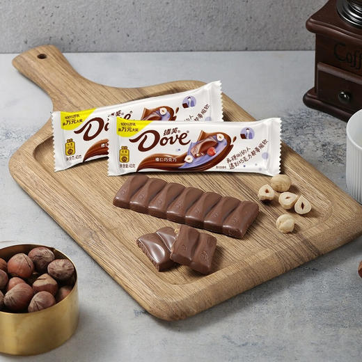 德芙榛仁、巴旦木及葡萄干巧克力 43g 商品图4