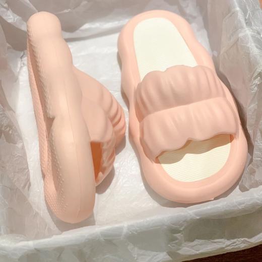 【2023新款拖鞋】花瓣韩版女生拖鞋 ins风防滑耐磨厚底踩屎感  设计感鞋面舒适内里优质后跟 美观舒适结实好穿 商品图7