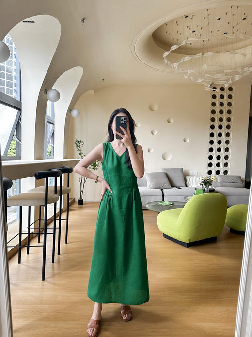 预售7-10天|一姐私服原创 定制汉麻、色织亚麻 法式V领短袖优雅连衣裙 商品图5