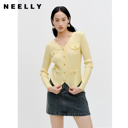 NEELLY纳俪商场同款V领长袖针织衫秋新款单排扣不规则下摆开衫女N23081A01068 商品图0