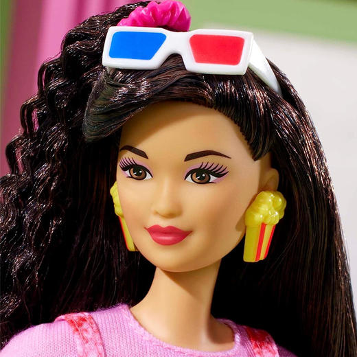 芭比娃娃HJX18芭比之流光回旋曲：观影之夜 商品图3