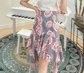 SM臣禾印花不规则荷叶边半裙9301920322