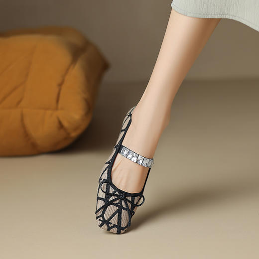 个性百搭，镶钻蝴蝶结平底单鞋NJMK-K670 商品图2