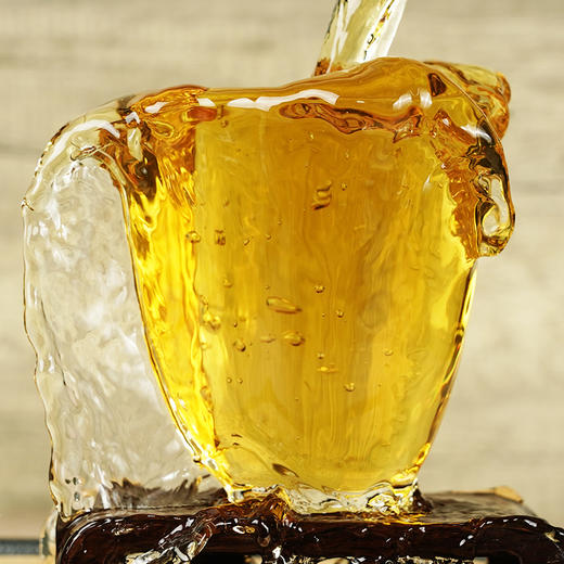 【犀牛塘单株】2023年头春头采，帕沙核心产区单株单采，勐海第一香妃，357g/饼 商品图8