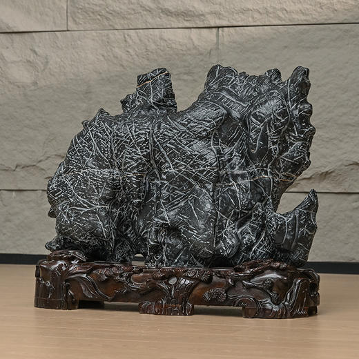 灵璧石山子摆件（红木座） 商品图4