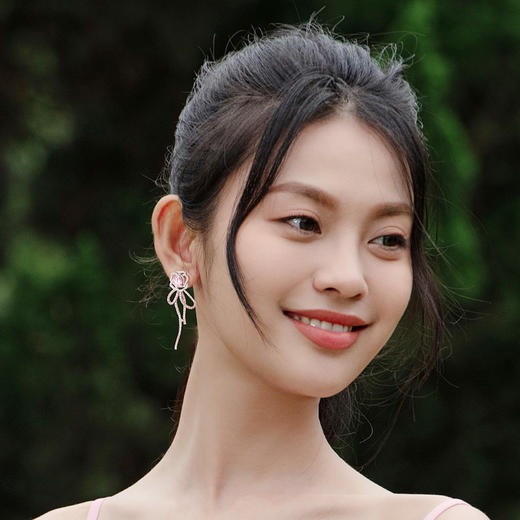 【明星同款】FANCI范琦 玫瑰花束耳环女耳钉礼物送女友 商品图4