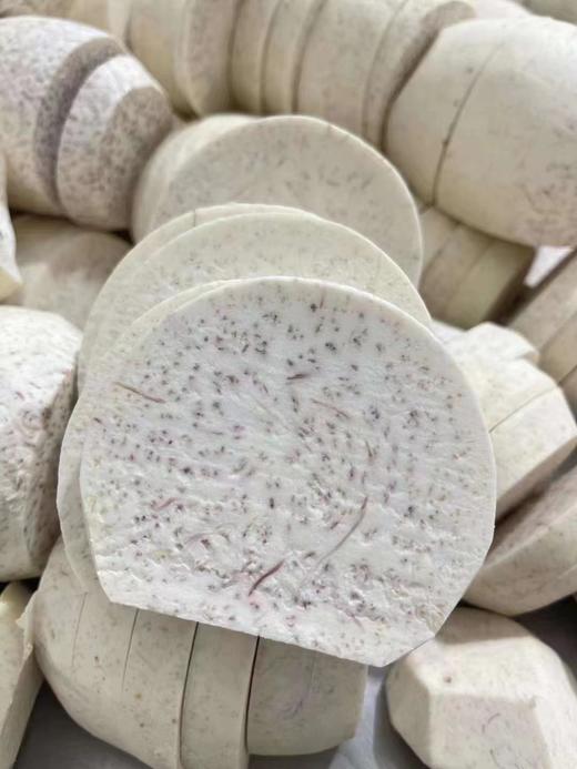 周三取货：【鲜切荔浦芋头片】一袋300g，二次精削皮，削头去尾，芋肉足，香、甜、粉、糯，颠覆你想象！ 商品图1